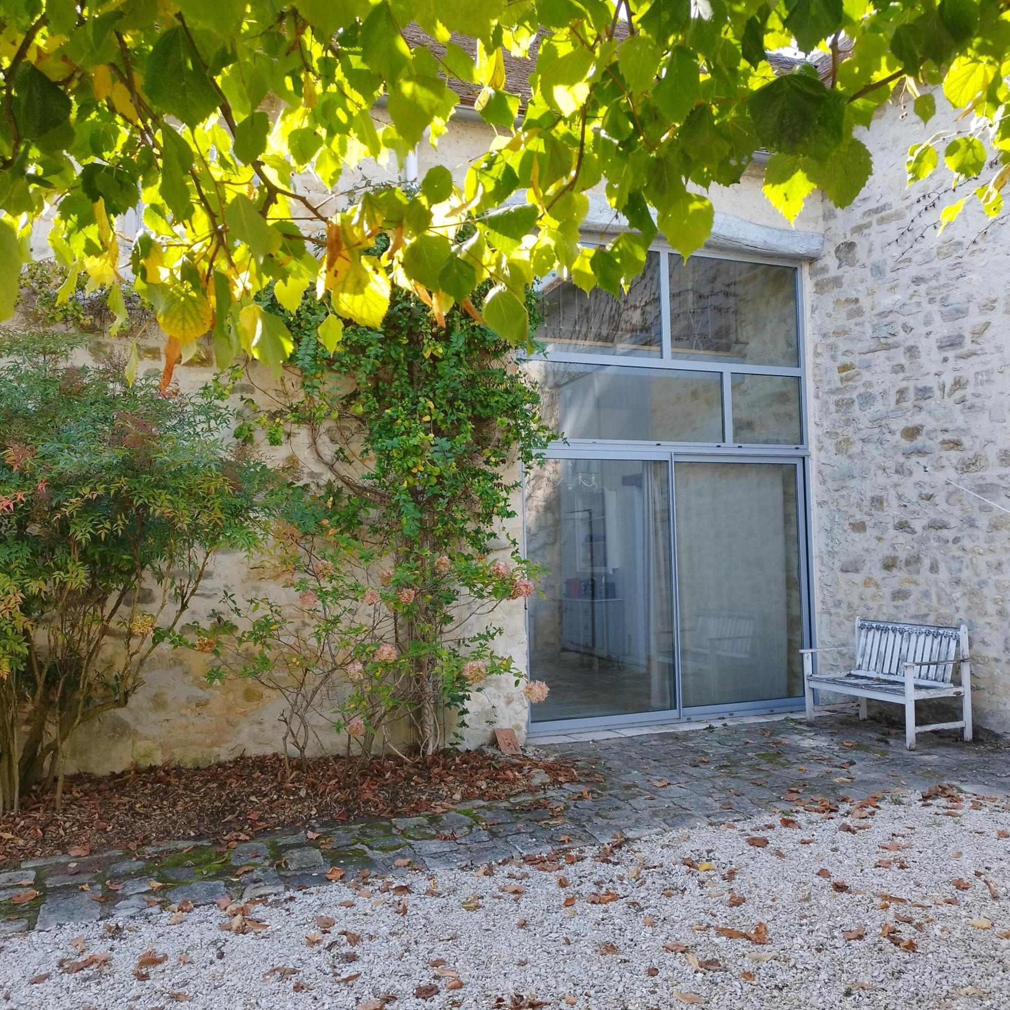 Belle Maison Dans Corps De Ferme - Logement Gabriel Villiers-sous-Grez Extérieur photo